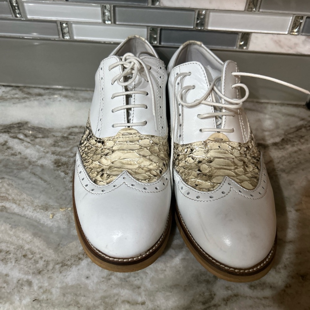 LAMBDA LADIES GOLF SHOES Exotic Leather WHITE EURO 40 Portugal Designer 9USA
